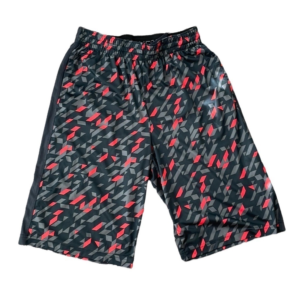 Xersion Quick-Dri Shorts - Picture 2 of 7